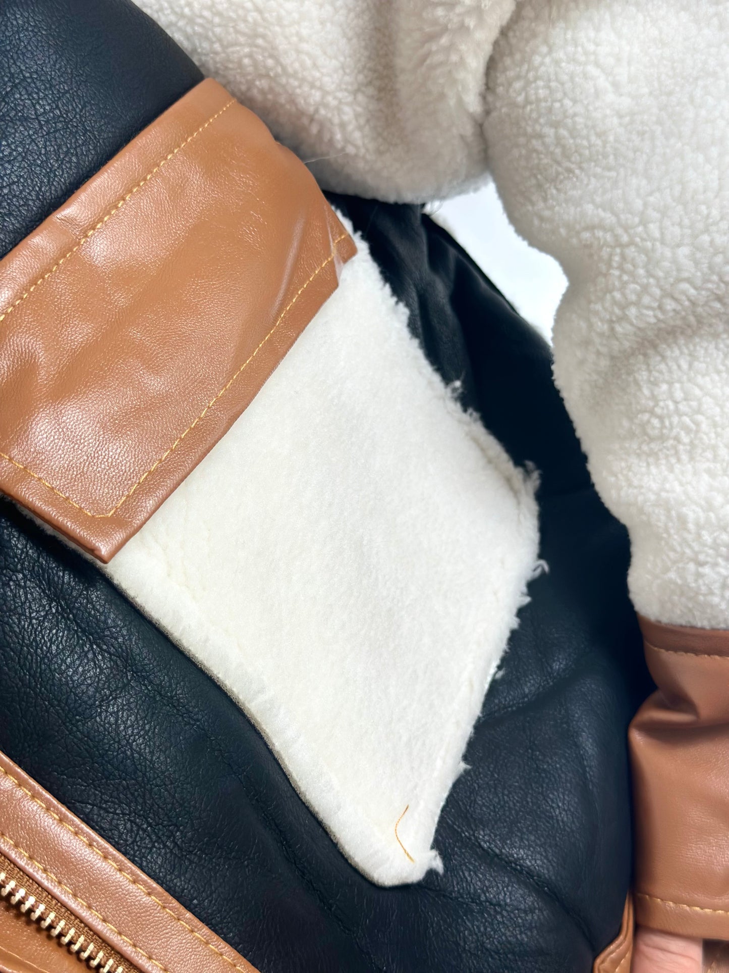 ABRIGO BORRE COMBINADO