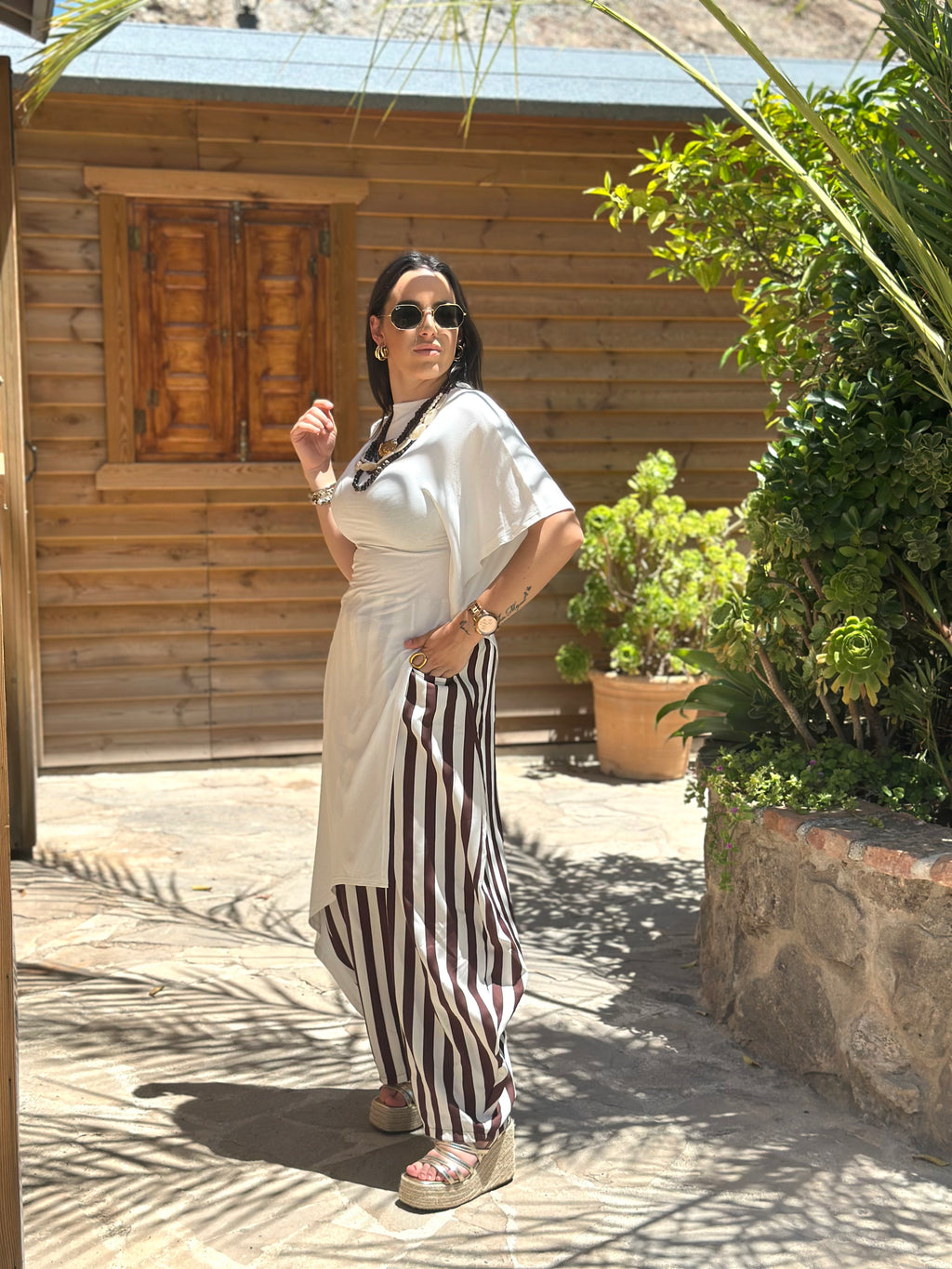 CAMISETA MAXI ASIMÉTRICA