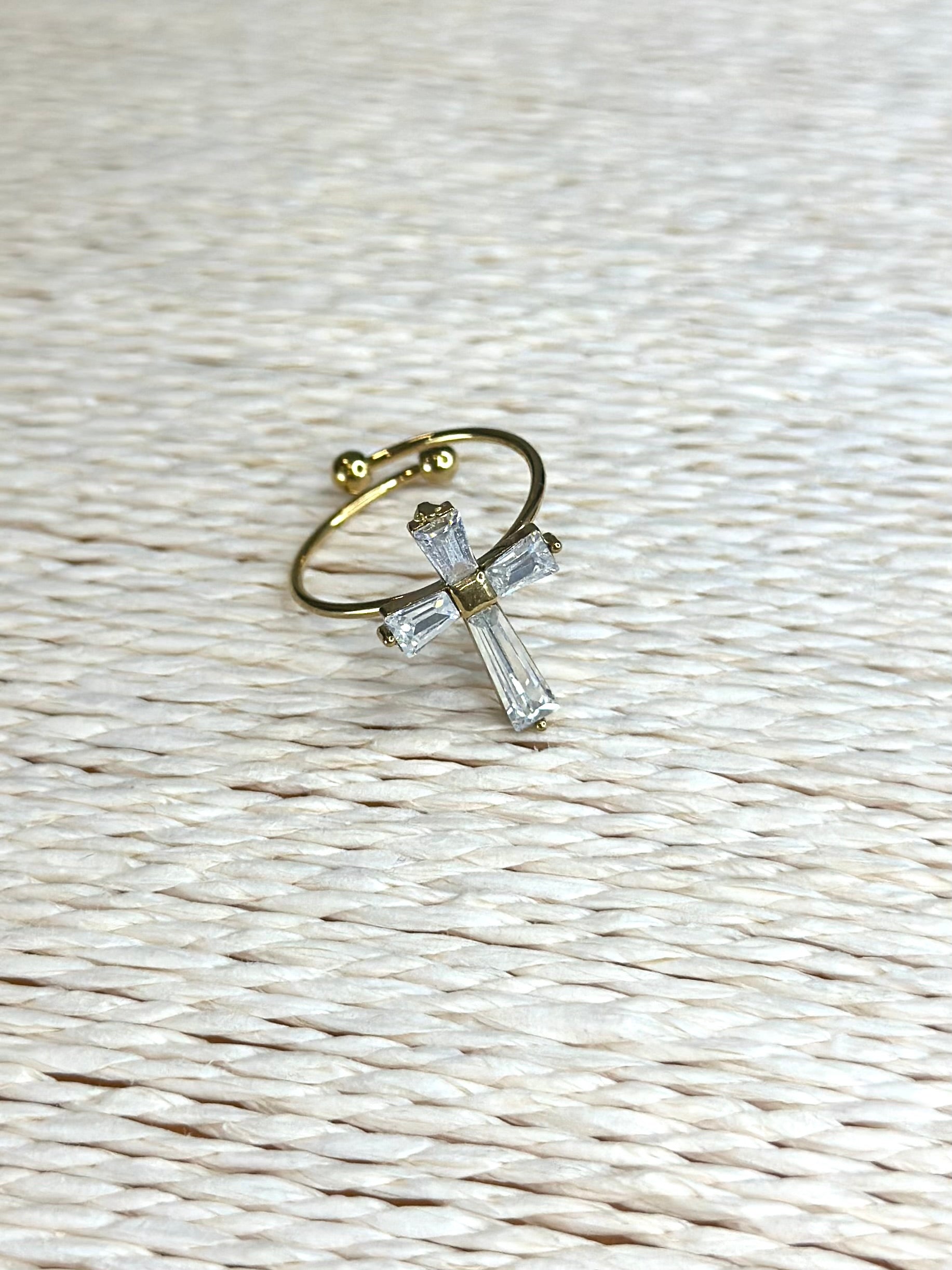 ANILLO CRUZ