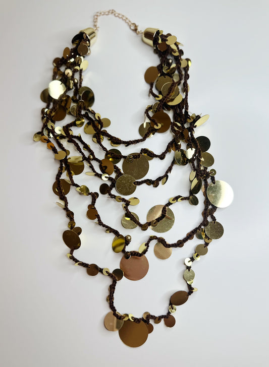 COLLAR MAXI LENTEJUELAS MARRÓN