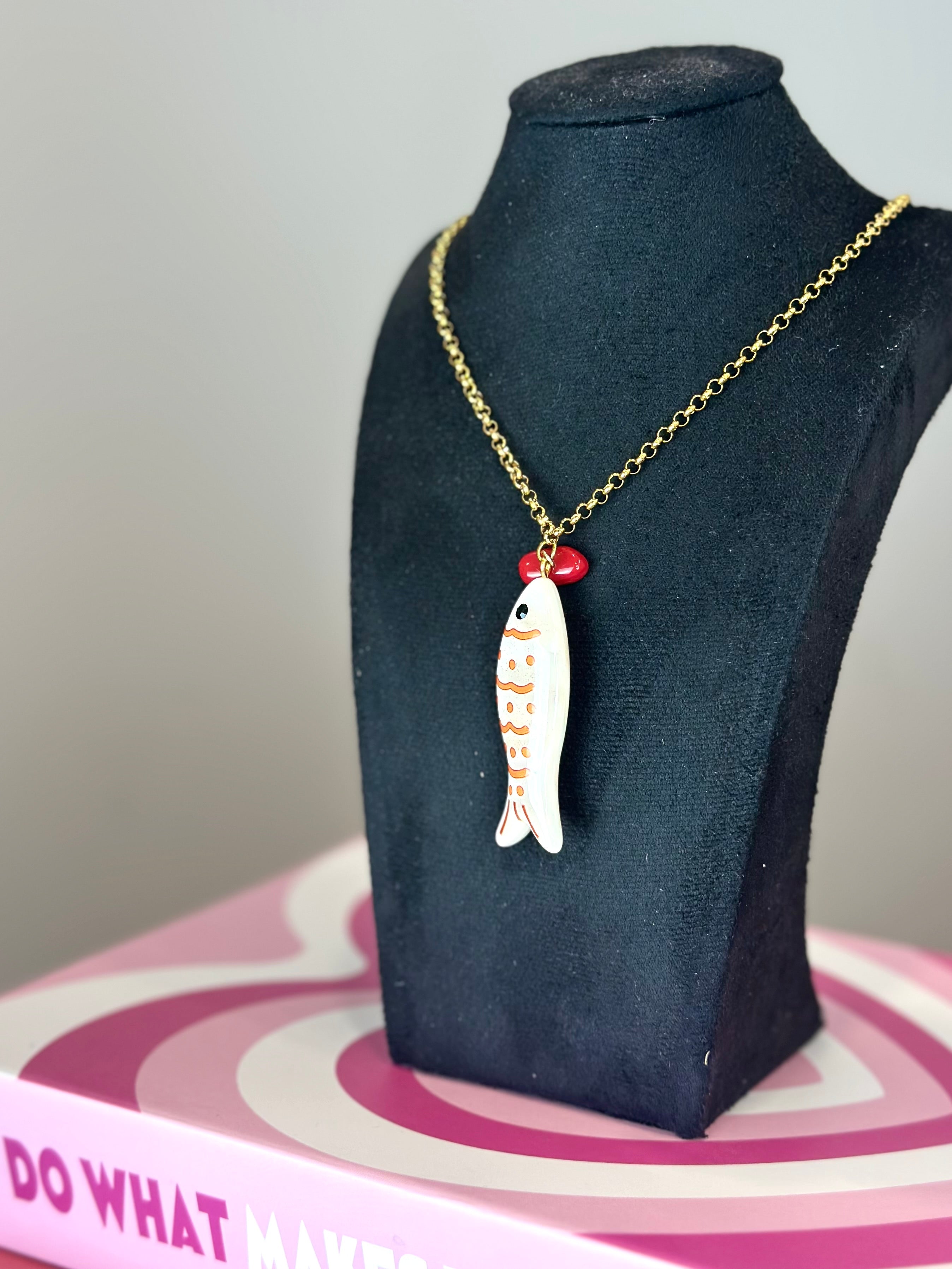 COLLAR PEZ