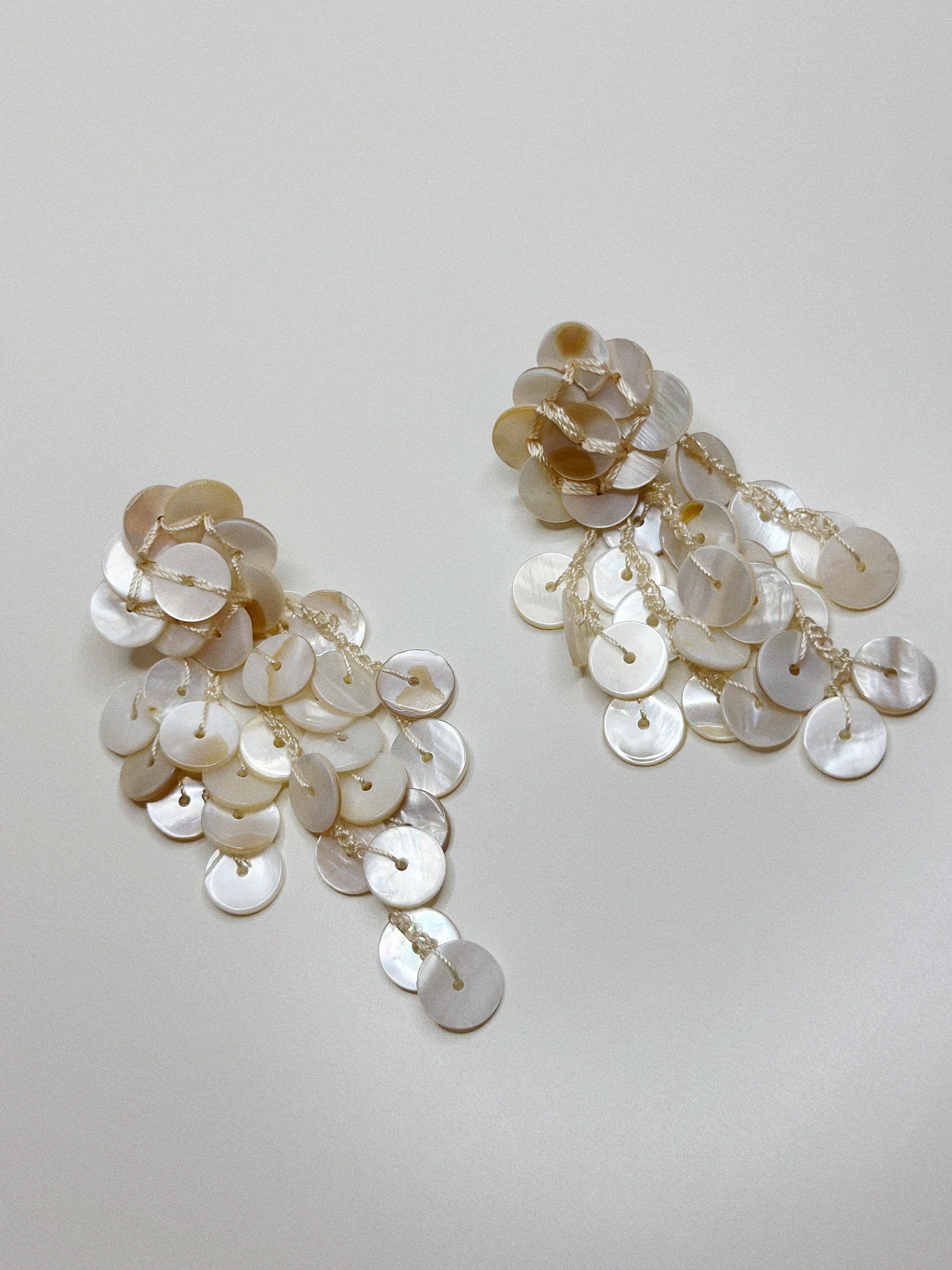 PENDIENTES NÁCAR